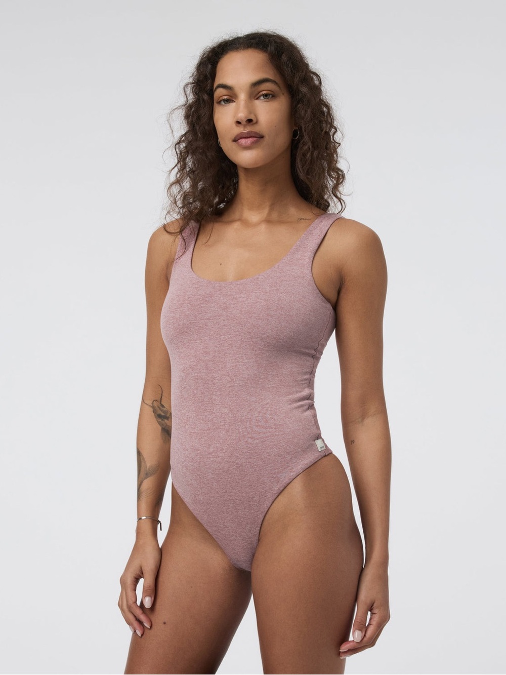 Vuori Sleeveless Halo Bodysuit In Zion Rose Heather Size M
